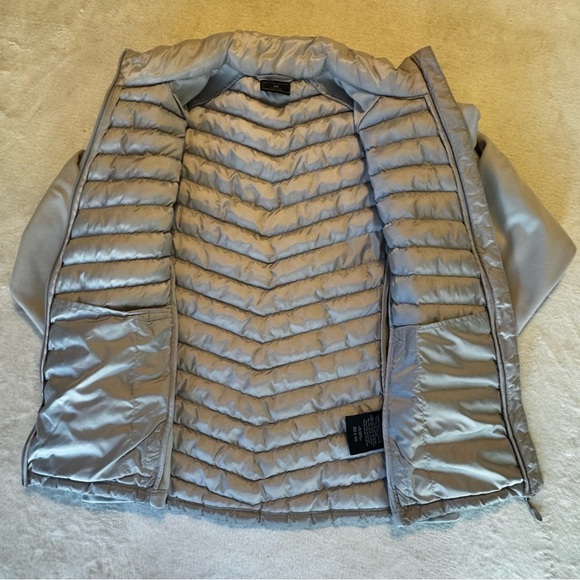 Women's 32 Degrees Silver Gray Puffer Jacket Large - Picture 4 of 5
